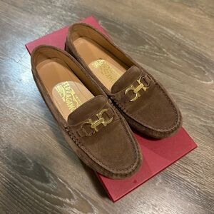 Salvatore Ferragamo Mercury Nero Nabuck Calf Loafers in Brown Size 6